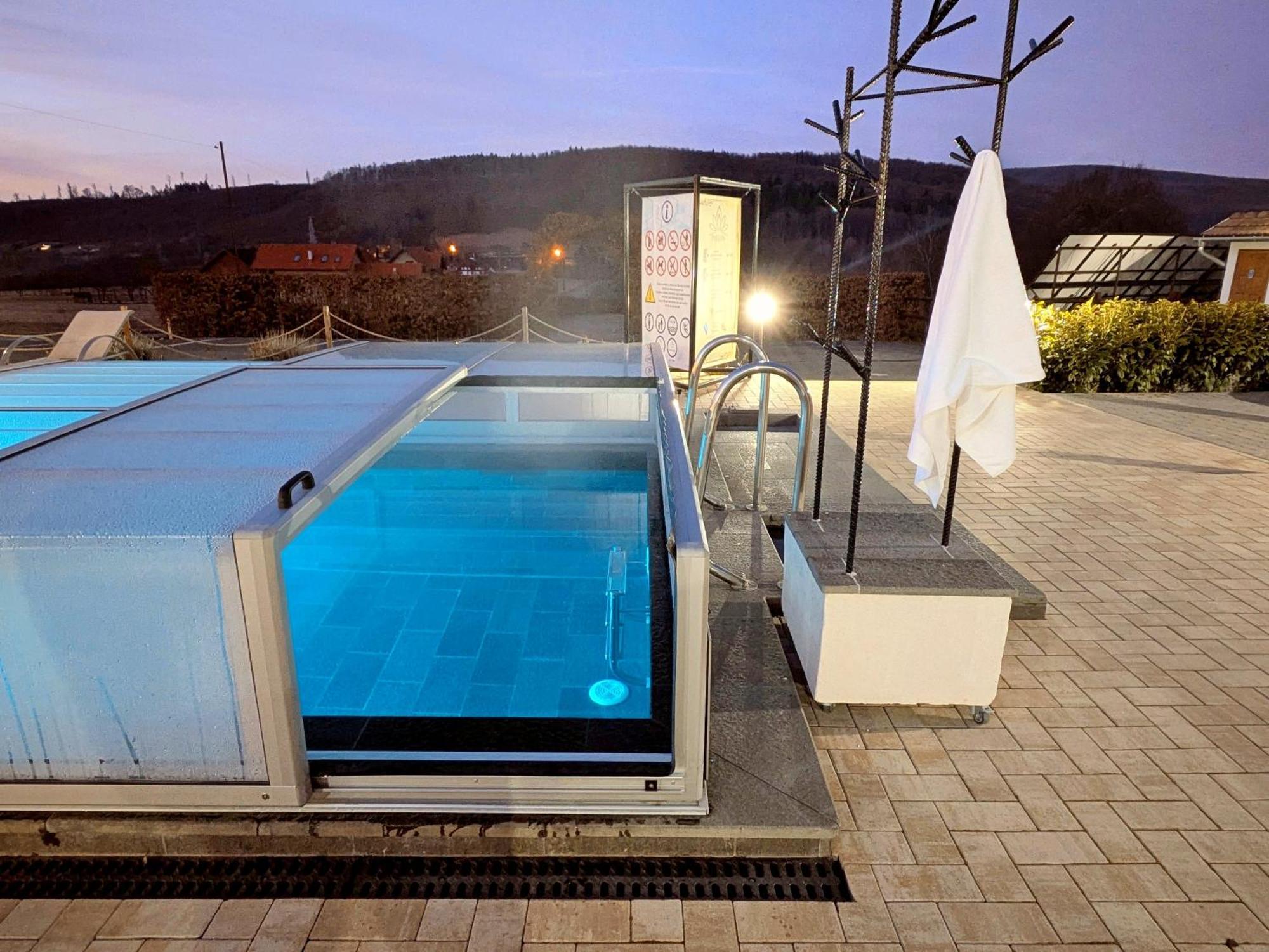Pallos Apartments Совата Экстерьер фото